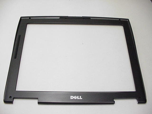 New Dell OEM Latitude D520 14.1" LCD Front Trim Cover Bezel Plastic