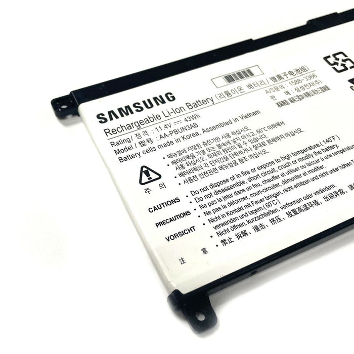 New Genuine Samsung NP740 NP740U3E NP740U3L NP740U3M Battery 43WH